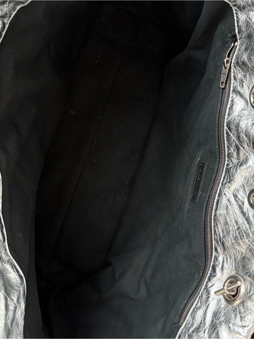 Balenciaga Large Crush Tote Bag Silver - Picture 5 of 8